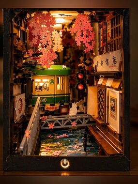 Rolife Sakura Densya Book Nook Kit TGB01 DIY 3D Bookend LED New Robotime Sealed